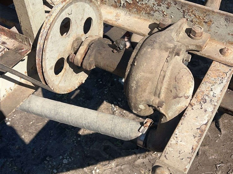 big-bull-tractor-image-11