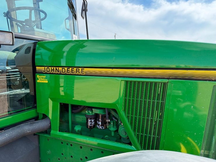 john-deere-7200-image-34