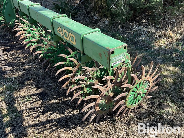 john-deere-400-image-14