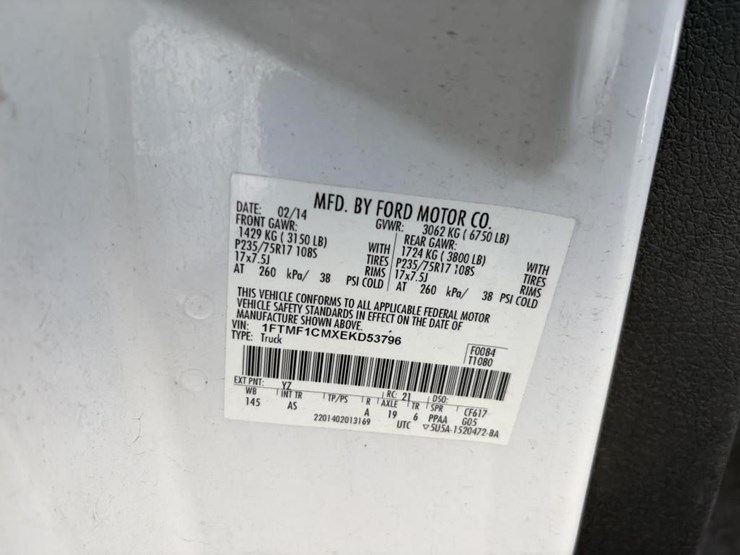 2014-ford-f150-image-16