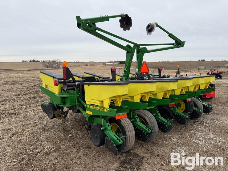 2010-john-deere-1760-image-7