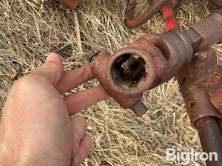 new-holland-450-image-12