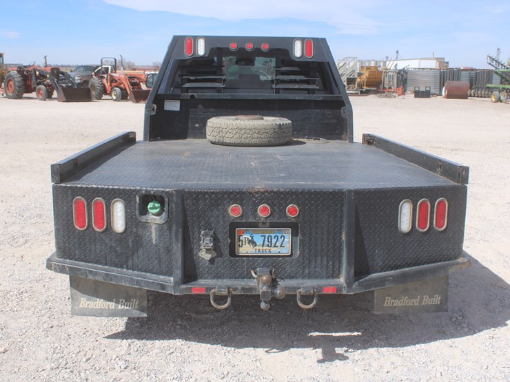 2015-dodge-3500-image-52