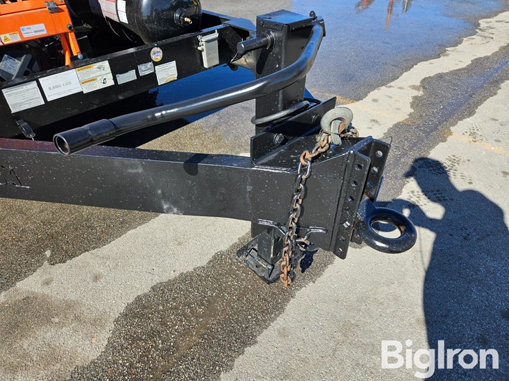 2014-massey-ferguson-730-image-11