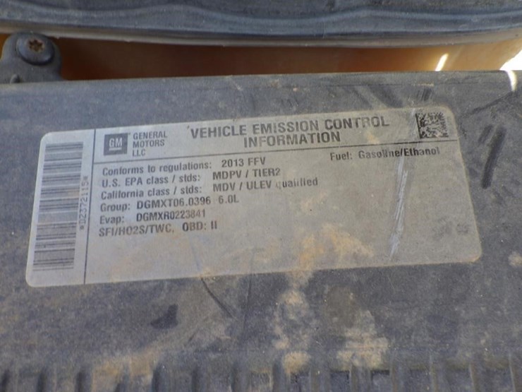 2013-chevrolet-2500hd-image-10