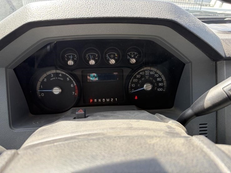 2011-ford-f250-xlt-image-16