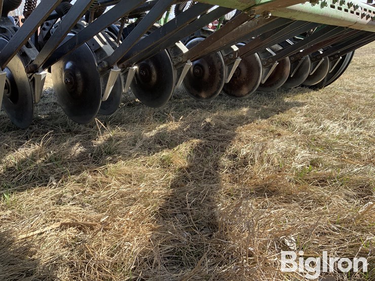 john-deere-8300-image-18