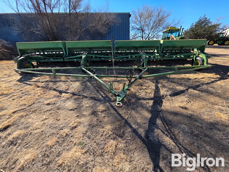 john-deere-9300-image-2