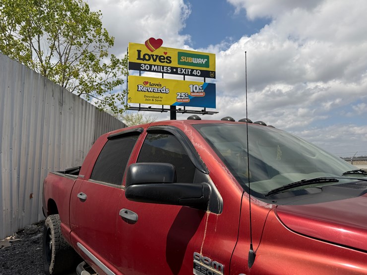 2008-dodge-2500-image-31