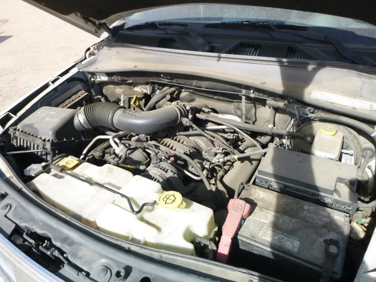 2008-dodge-nitro-image-26