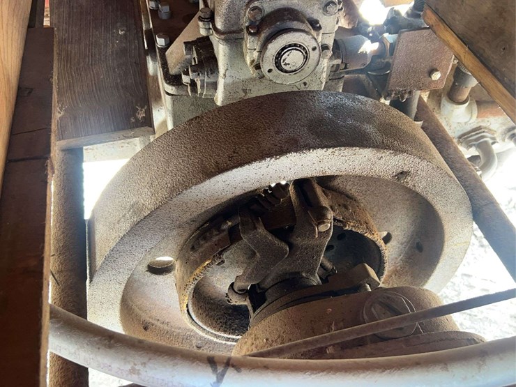 international-highwheeler-image-61