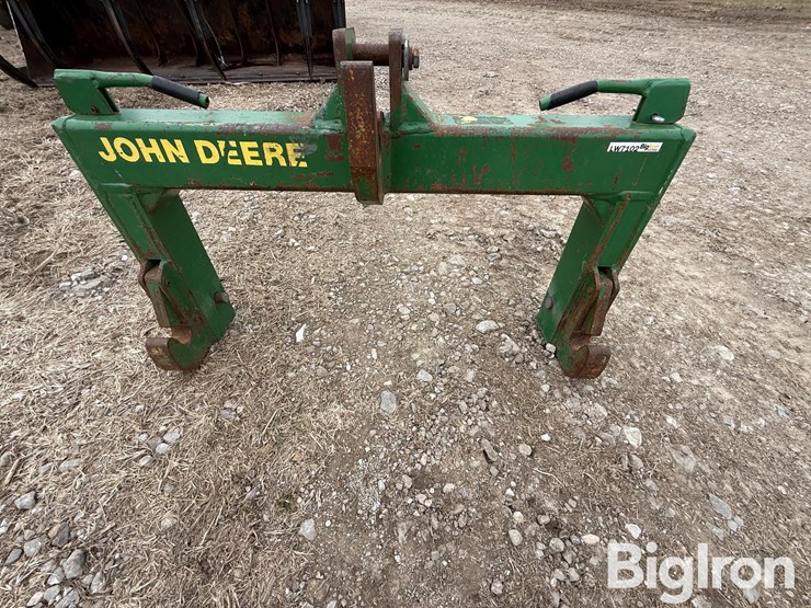 john-deere-2-image-2