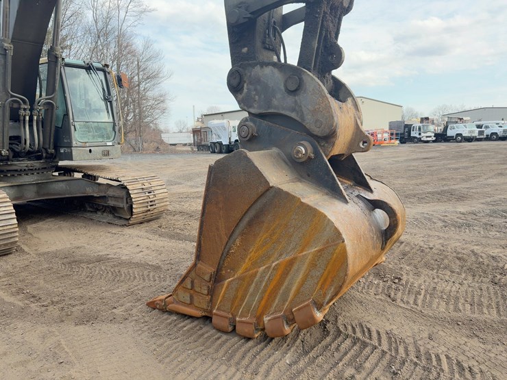 2014-volvo-ec340dl-image-8