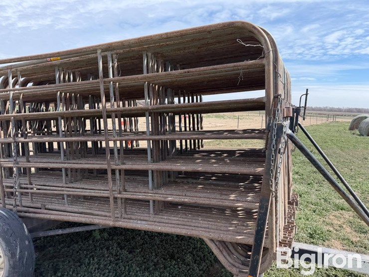 livestock-panels-&-trailer-image-14