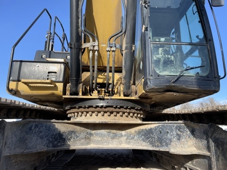 caterpillar-336e-image-24