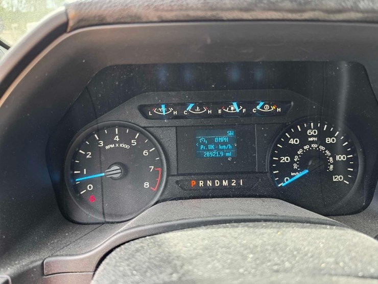 2019-ford-f150-xl-image-13