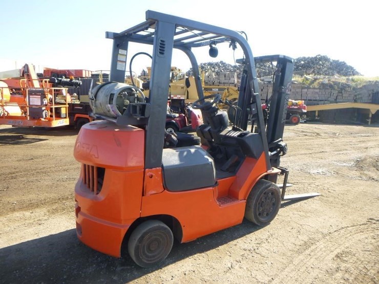 toyota-7fguc20-forklift-image-3