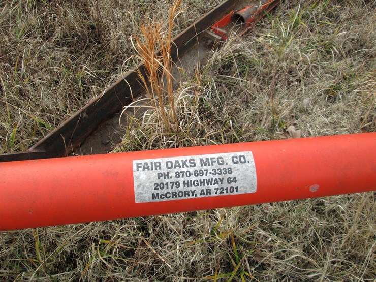 fair-oaks-18x52-image-5