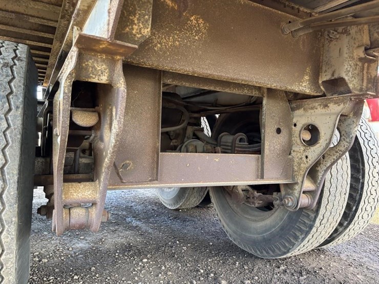 1982-fruehauf-trailer-image-21