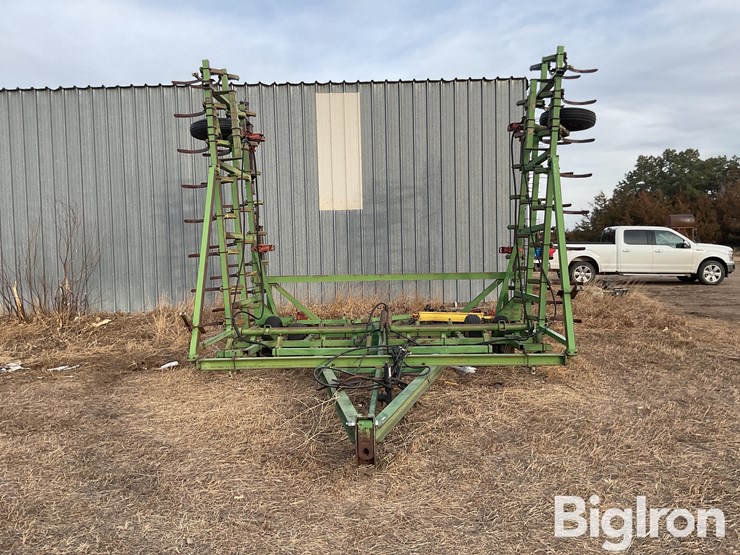 john-deere-1000-image-2