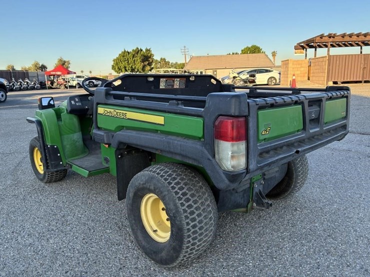 2013-john-deere-gator-image-4