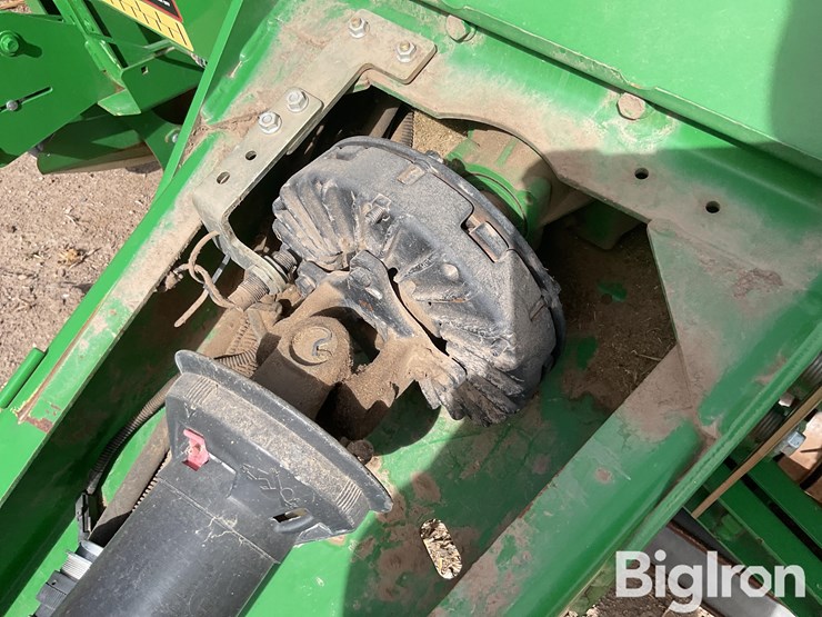 john-deere-568-image-17