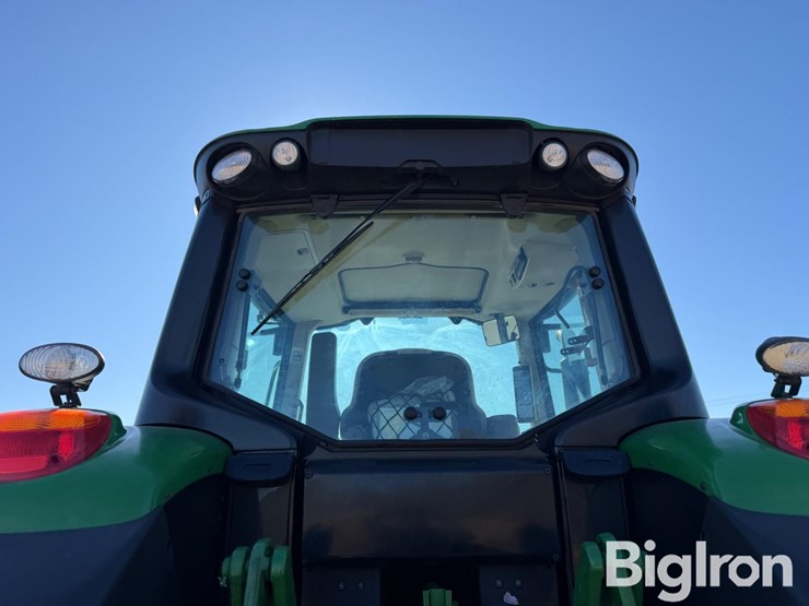 2022-john-deere-6155m-image-16