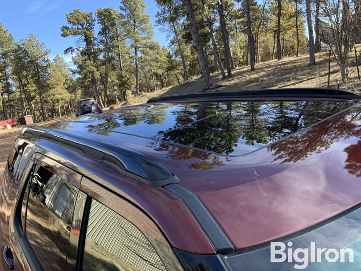 2016-ford-explorer-image-13