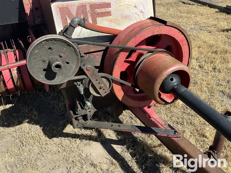 massey-ferguson-130-image-11