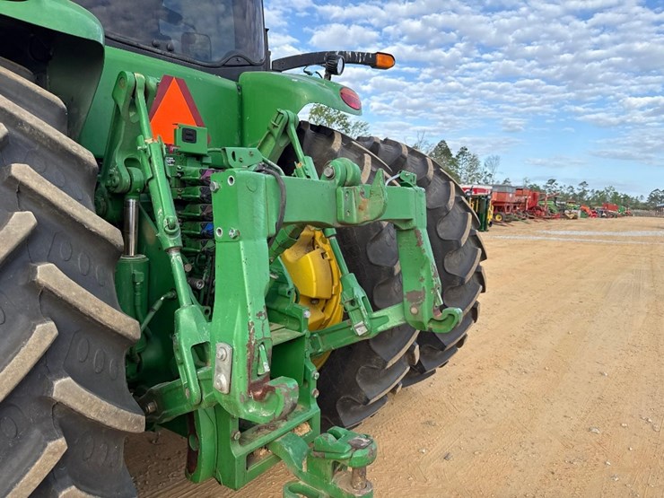2015-john-deere-8270r-image-11