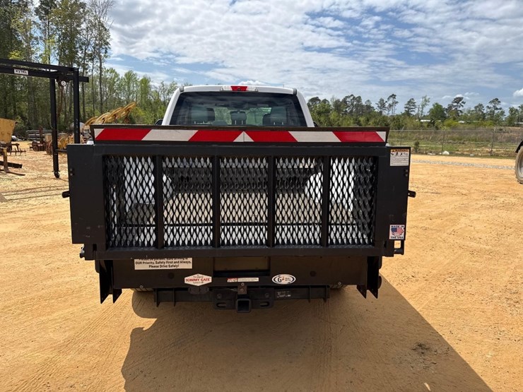 2019-ford-f250-xl-image-5