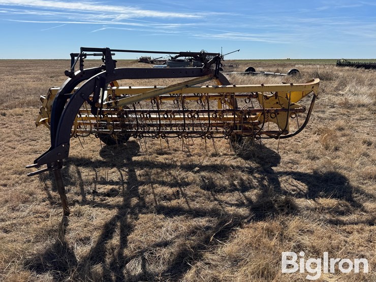 new-holland-56-image-1