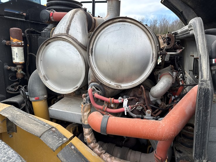 caterpillar-972-image-46