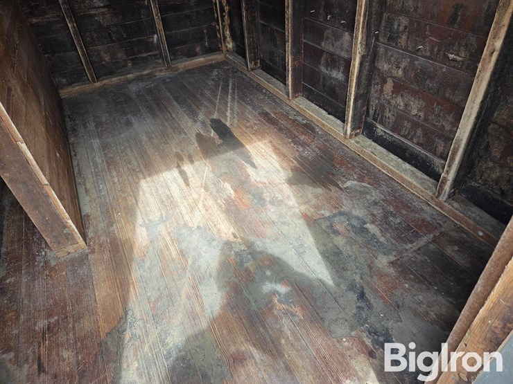 homemade-feed-shed-image-13