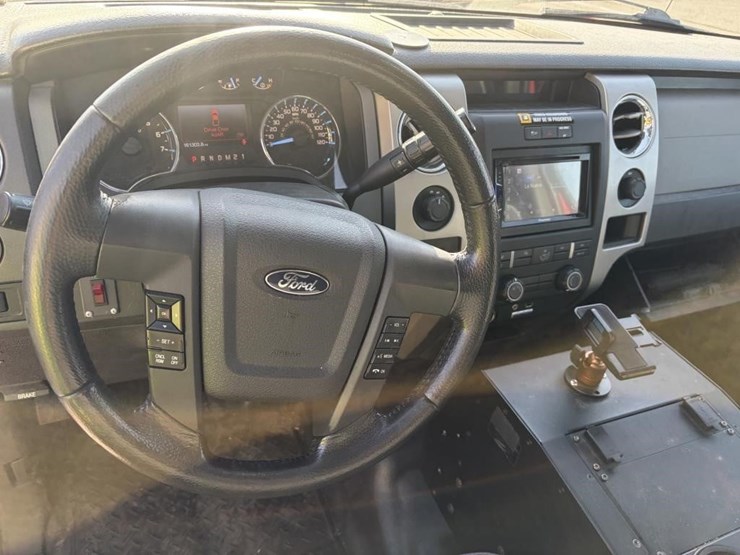 2011-ford-f150-xlt-image-13