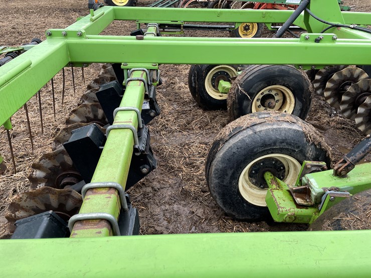 mandako-twister-12-image-16