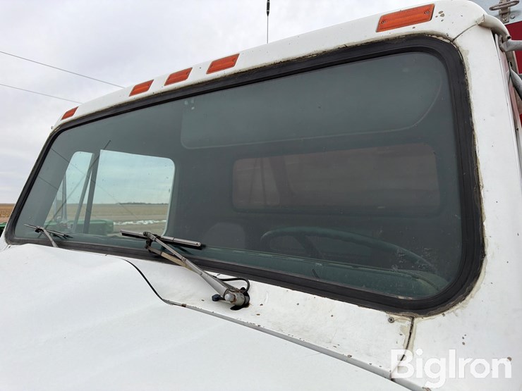 1979-international-1854-t/a-grain-truck-w/2011-crysteel-box-image-15