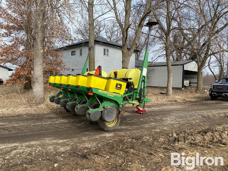 john-deere-1750-image-5