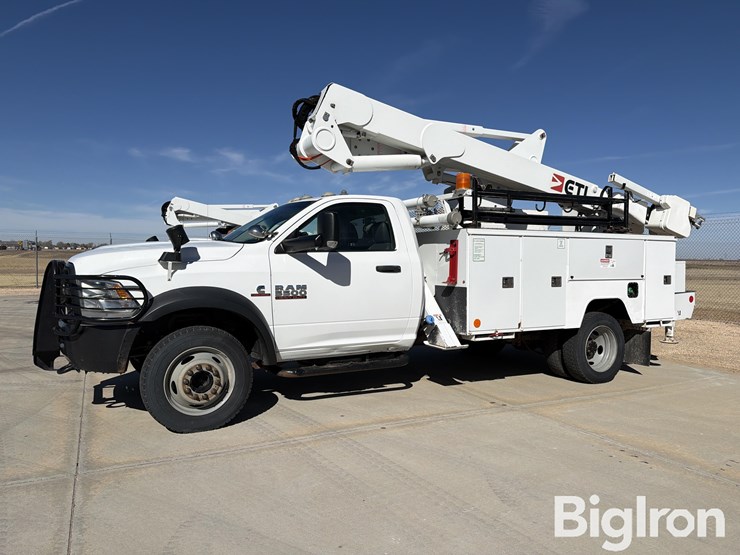 2014-ram-5500-37'-bucket-truck-image-1