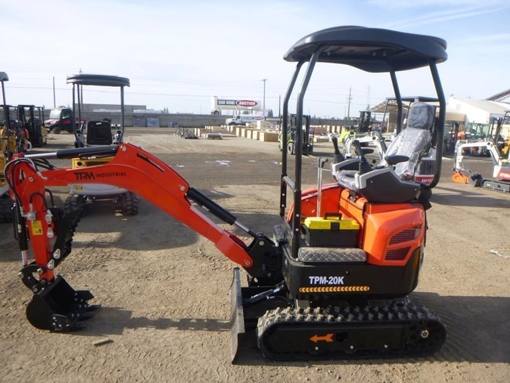 2025-tpm-20khydraulic-excavator-image-5