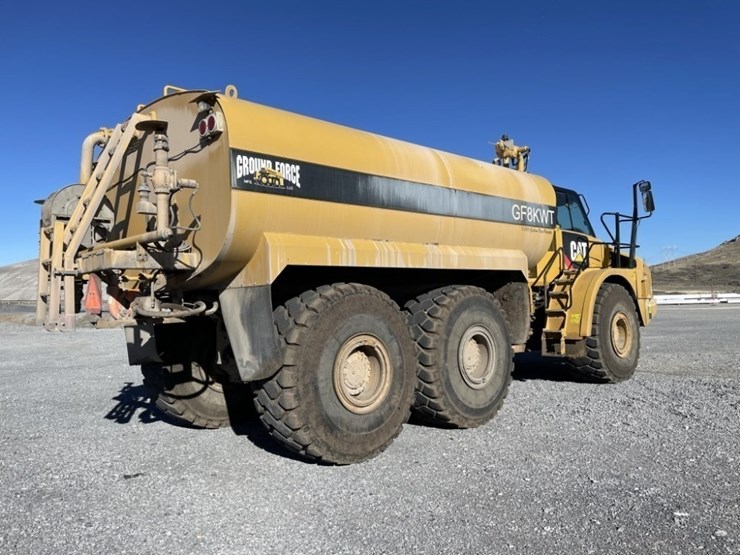 2013-caterpillar-740b-image-5