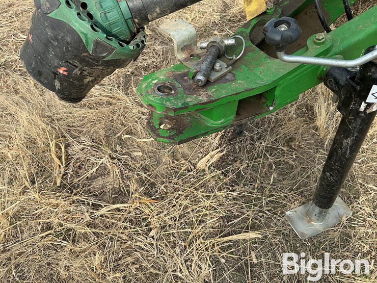 2005-john-deere-567-image-9