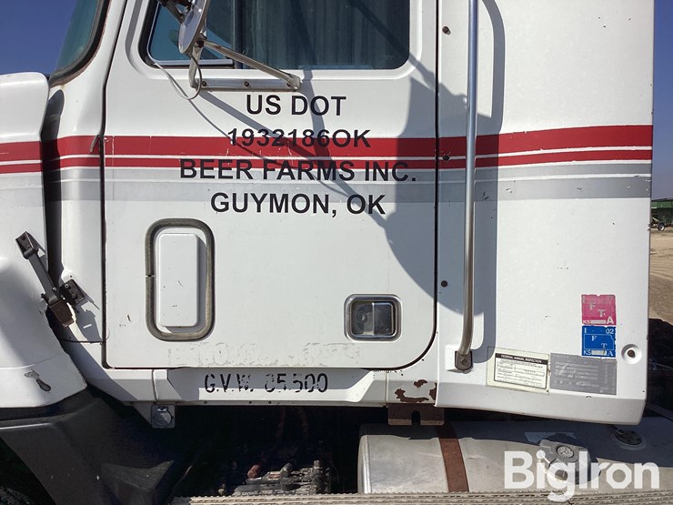 1990-mack-ch613-image-14