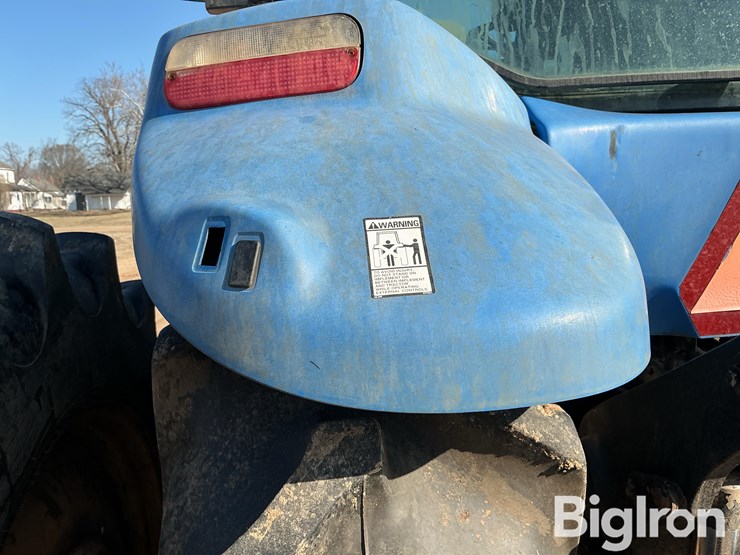 new-holland-t8040-image-19