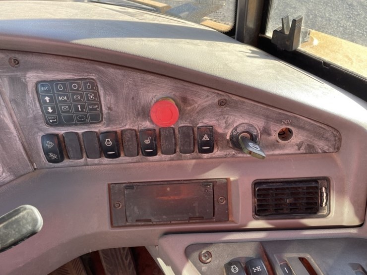 2019-volvo-a45g-image-24