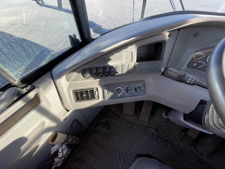 2019-volvo-a45g-image-26