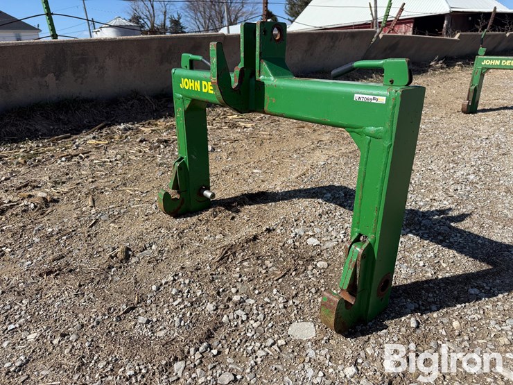 john-deere-2-image-1