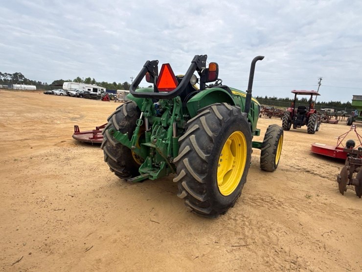 john-deere-5075m-image-4