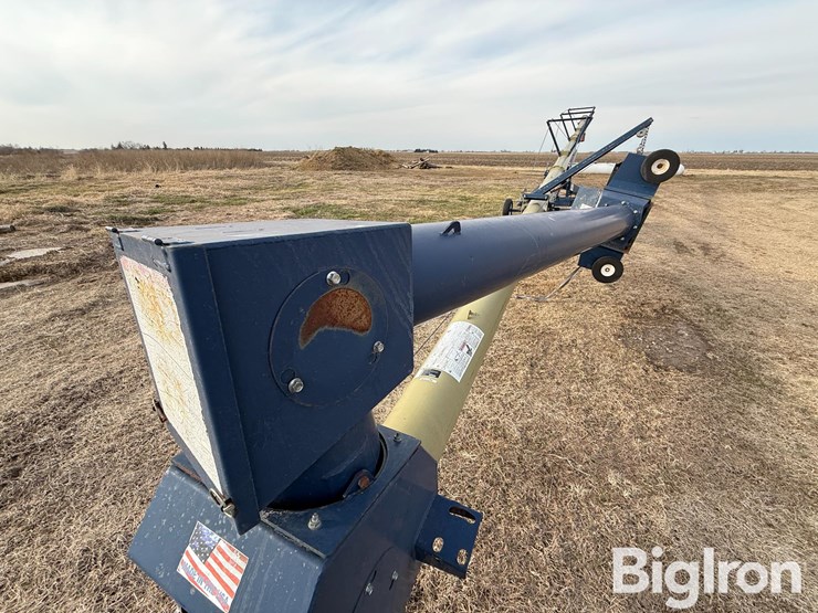 harvest-inernational-h1072-auger-image-19