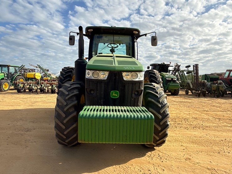 2012-john-deere-8260r-image-12